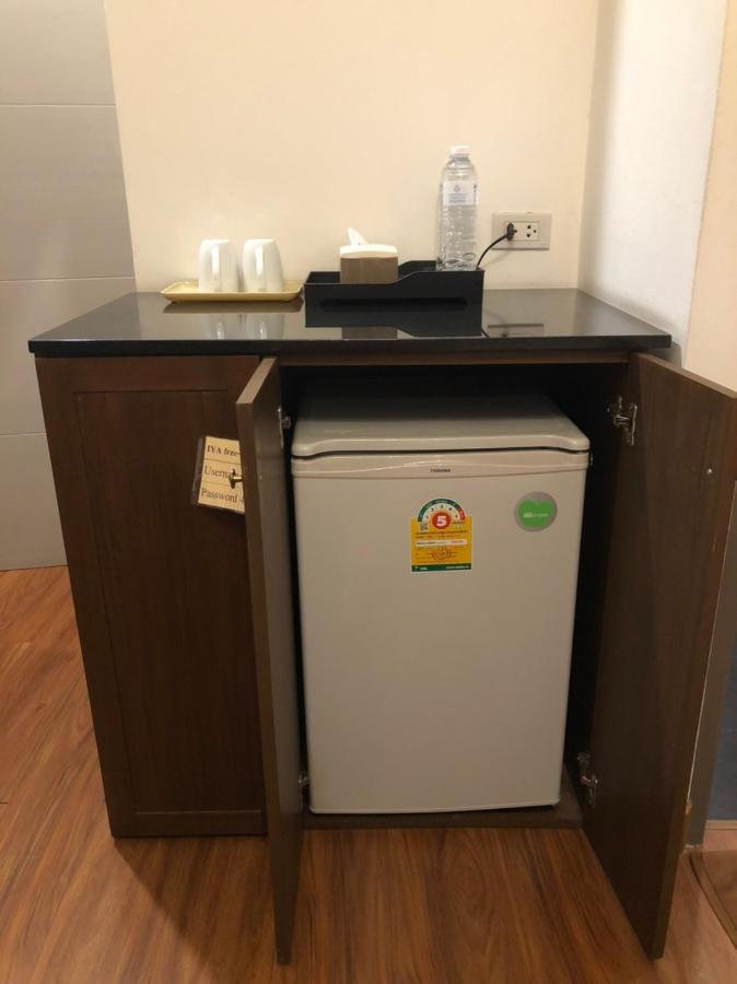 Hotel Iya Pathum Thani Dış mekan fotoğraf